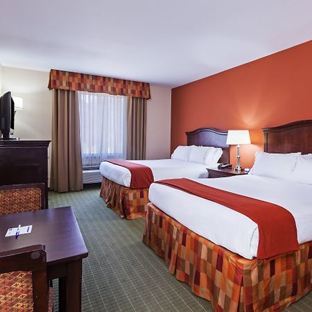 Holiday Inn Express Hotel & Suites Henderson - Traffic Star By Ihg Экстерьер фото
