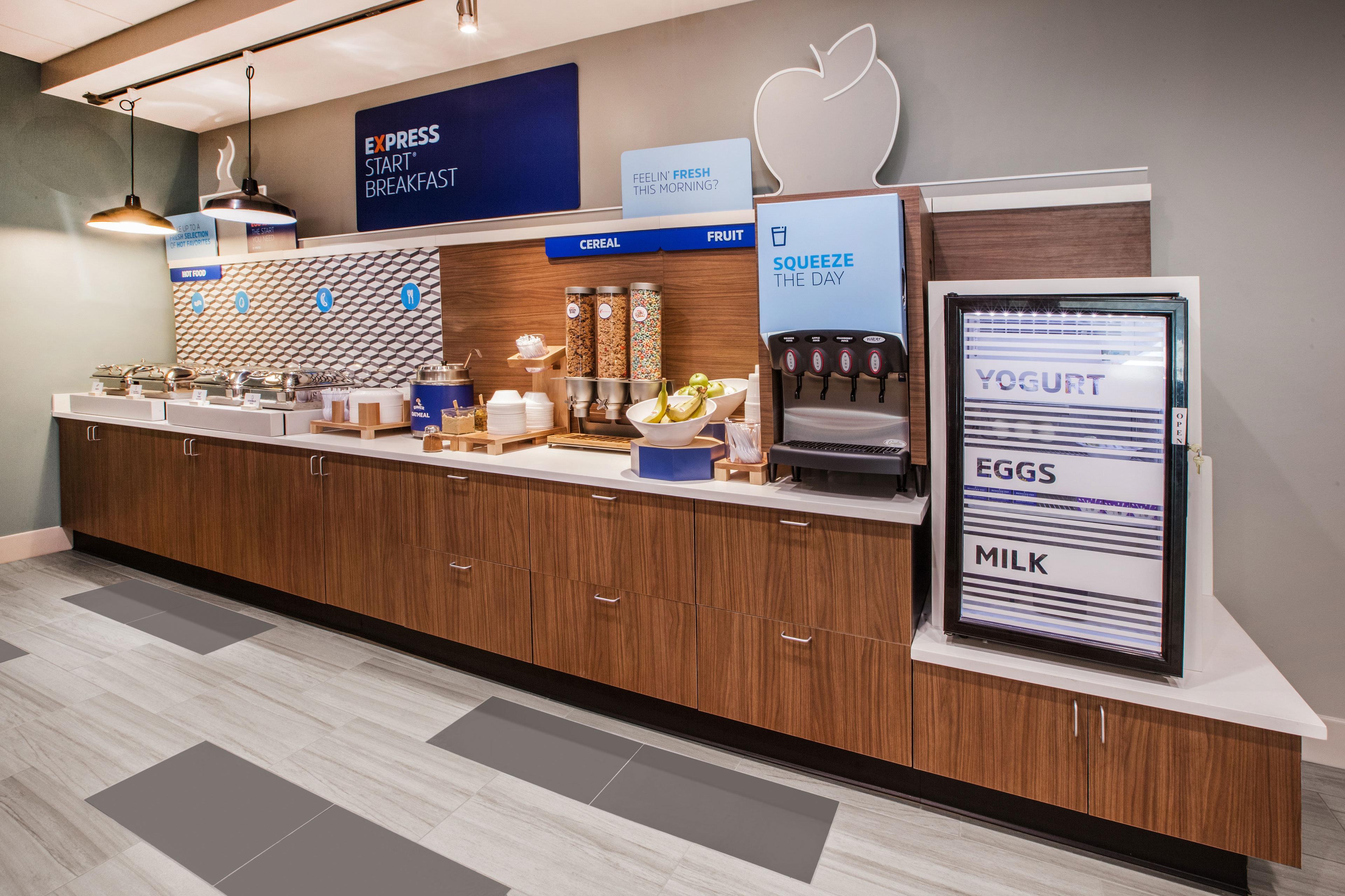 Holiday Inn Express Hotel & Suites Henderson - Traffic Star By Ihg Экстерьер фото